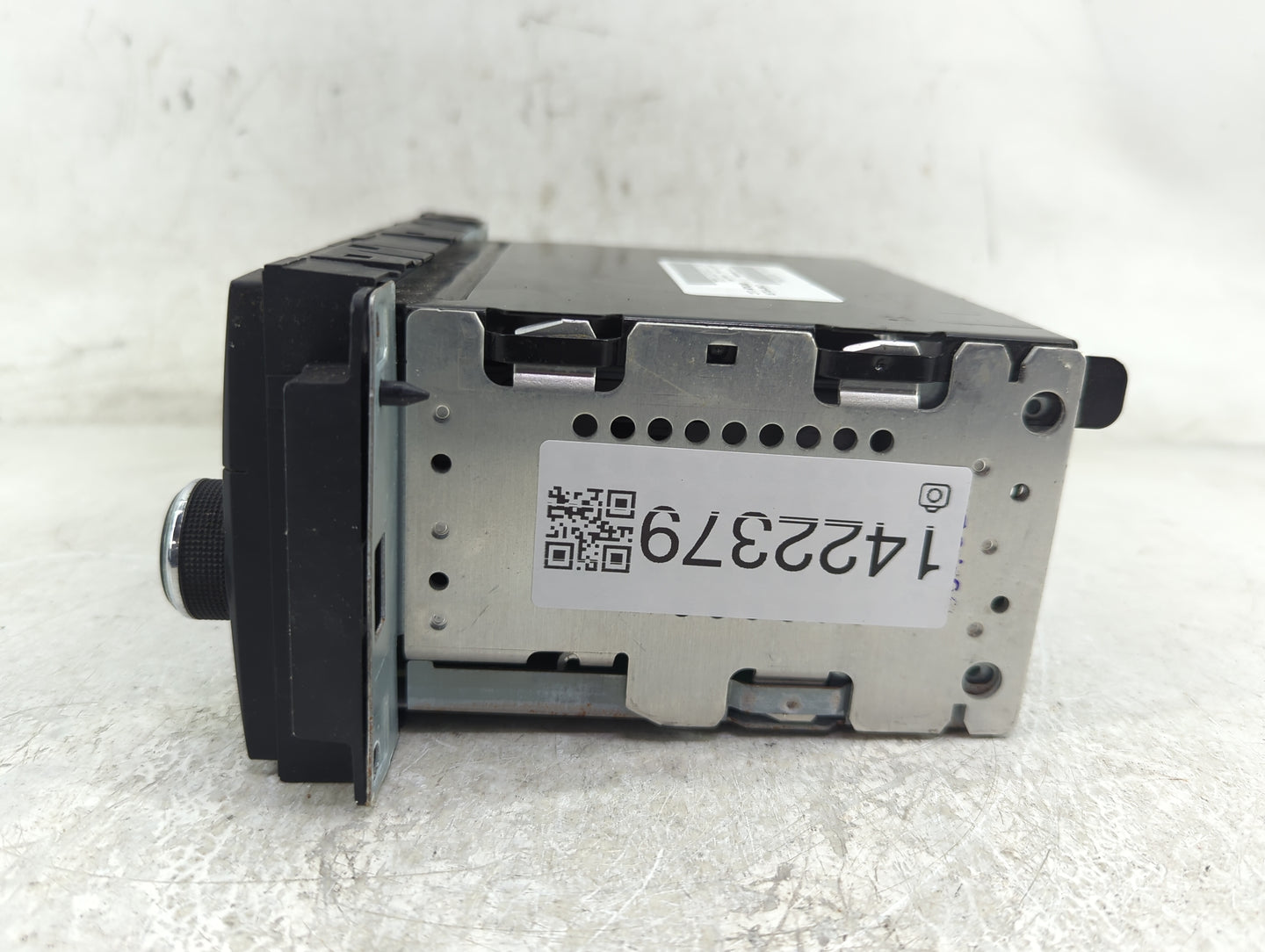 2012-2014 Jeep Wrangler Radio AM FM Cd Player Receiver Replacement P/N:P05091196AC Fits Fits 2012 2013 2014 OEM Used Auto Pa
