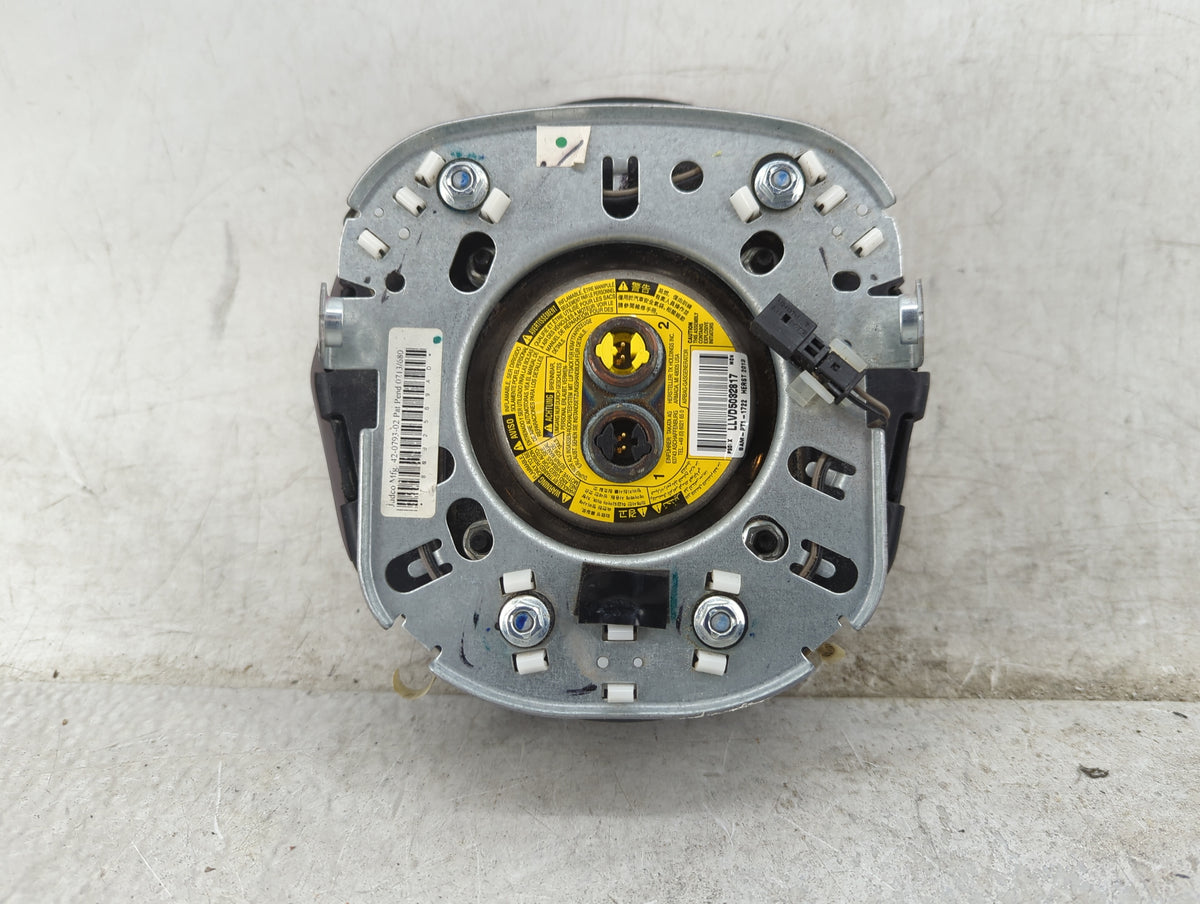 2013 Jeep Wrangler Air Bag Driver Left Steering Wheel Mounted Black - Oemusedautoparts1.com