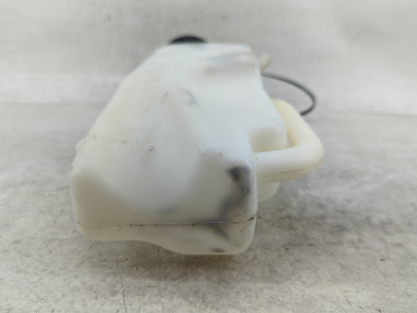 2012-2018 Jeep Wrangler Radiator Coolant Overflow Expansion Tank Bottle 1459956 - Oemusedautoparts1.com