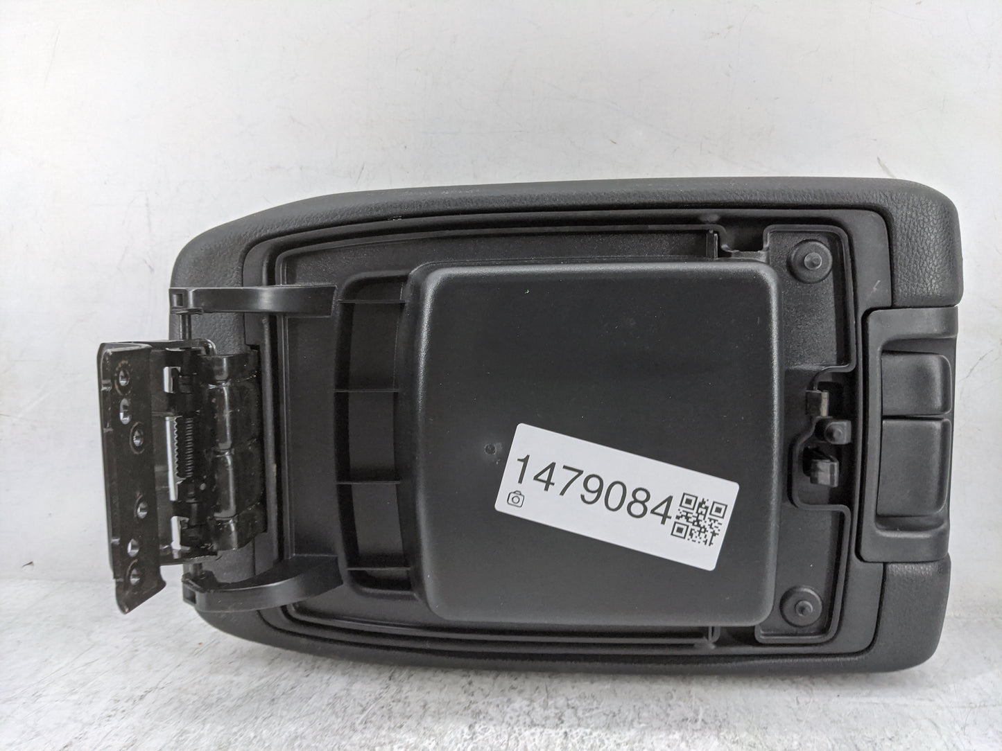 2011-2018 Jeep Wrangler Center Console Armrest Cover Lid P/N:M01001111AHX9 Fits Fits 2011 2012 2013 2014 2015 2016 2017 2018