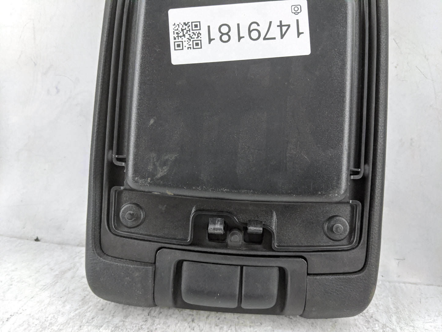 2011-2018 Jeep Wrangler Center Console Armrest Cover Lid P/N:M01001111AHX9 Fits Fits 2011 2012 2013 2014 2015 2016 2017 2018