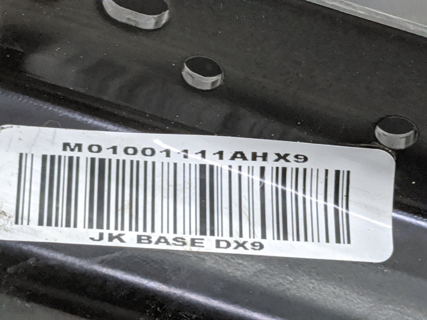2011-2018 Jeep Wrangler Center Console Armrest Cover Lid P/N:M01001111AHX9 Fits Fits 2011 2012 2013 2014 2015 2016 2017 2018