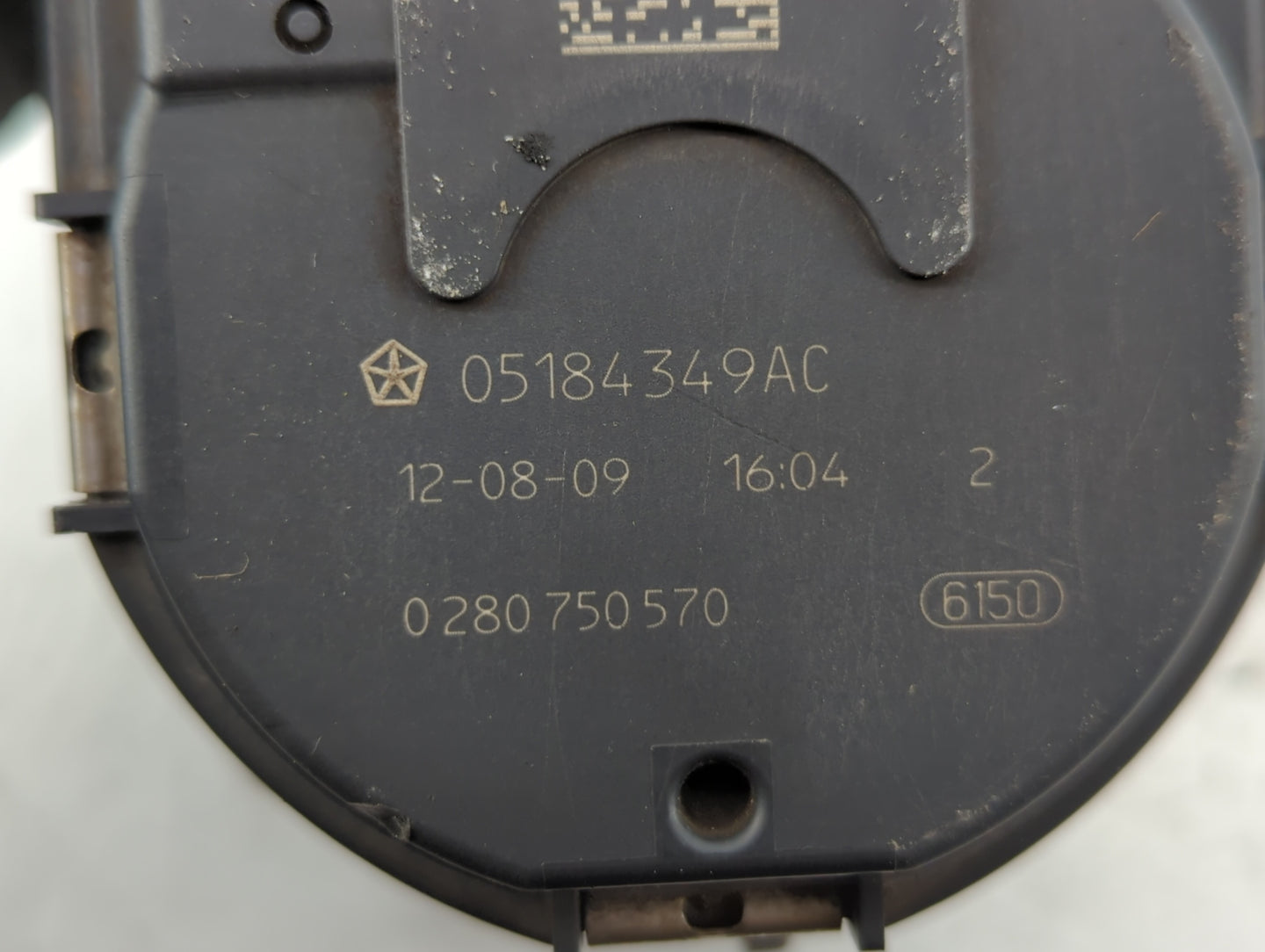 2012-2018 Jeep Wrangler Throttle Body P/N:05184349AF 05184349AE Fits OEM Used Auto Parts - Oemusedautoparts1.com