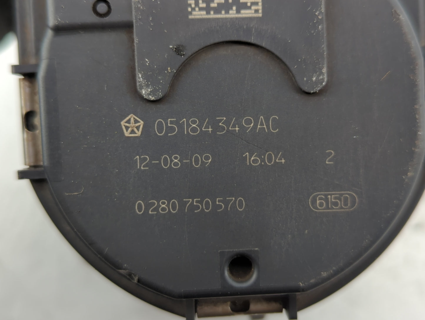 2012-2018 Jeep Wrangler Throttle Body P/N:05184349AF 05184349AE Fits OEM Used Auto Parts - Oemusedautoparts1.com