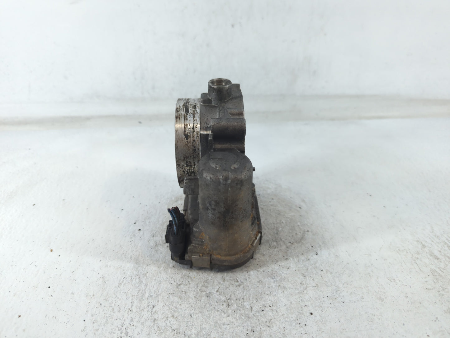 2012-2018 Jeep Wrangler Throttle Body P/N:05184349AC 0 280 750 570 Fits OEM Used Auto Parts - Oemusedautoparts1.com