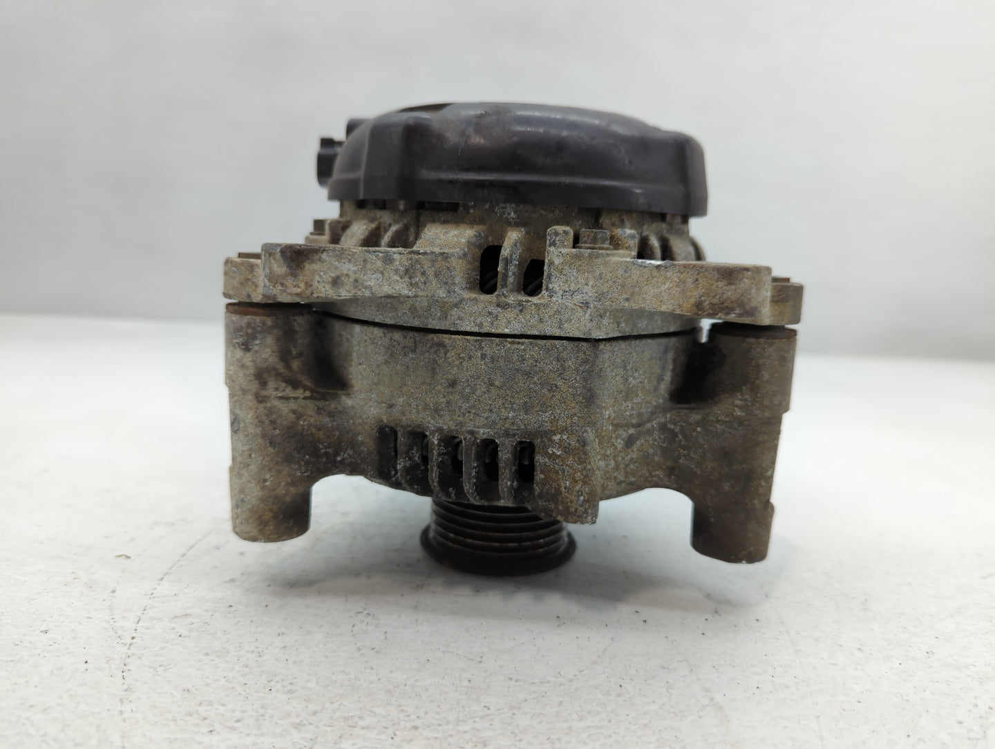 2012-2018 Jeep Wrangler Alternator Replacement Generator Charging Assembly Engine OEM P/N:P68078950AA Fits OEM Used Auto Par