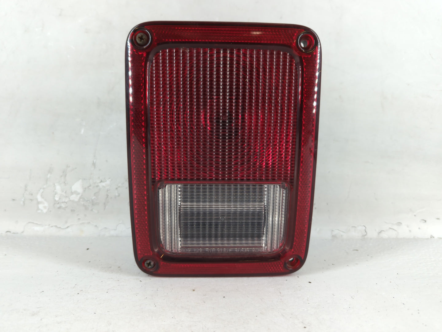 2007-2018 Jeep Wrangler Tail Light Assembly Driver Left OEM P/N:55077891AE Fits OEM Used Auto Parts - Oemusedautoparts1.com