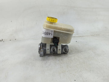 2013 Jeep Wrangler Jk Brake Master Cylinder - Oemusedautoparts1.com