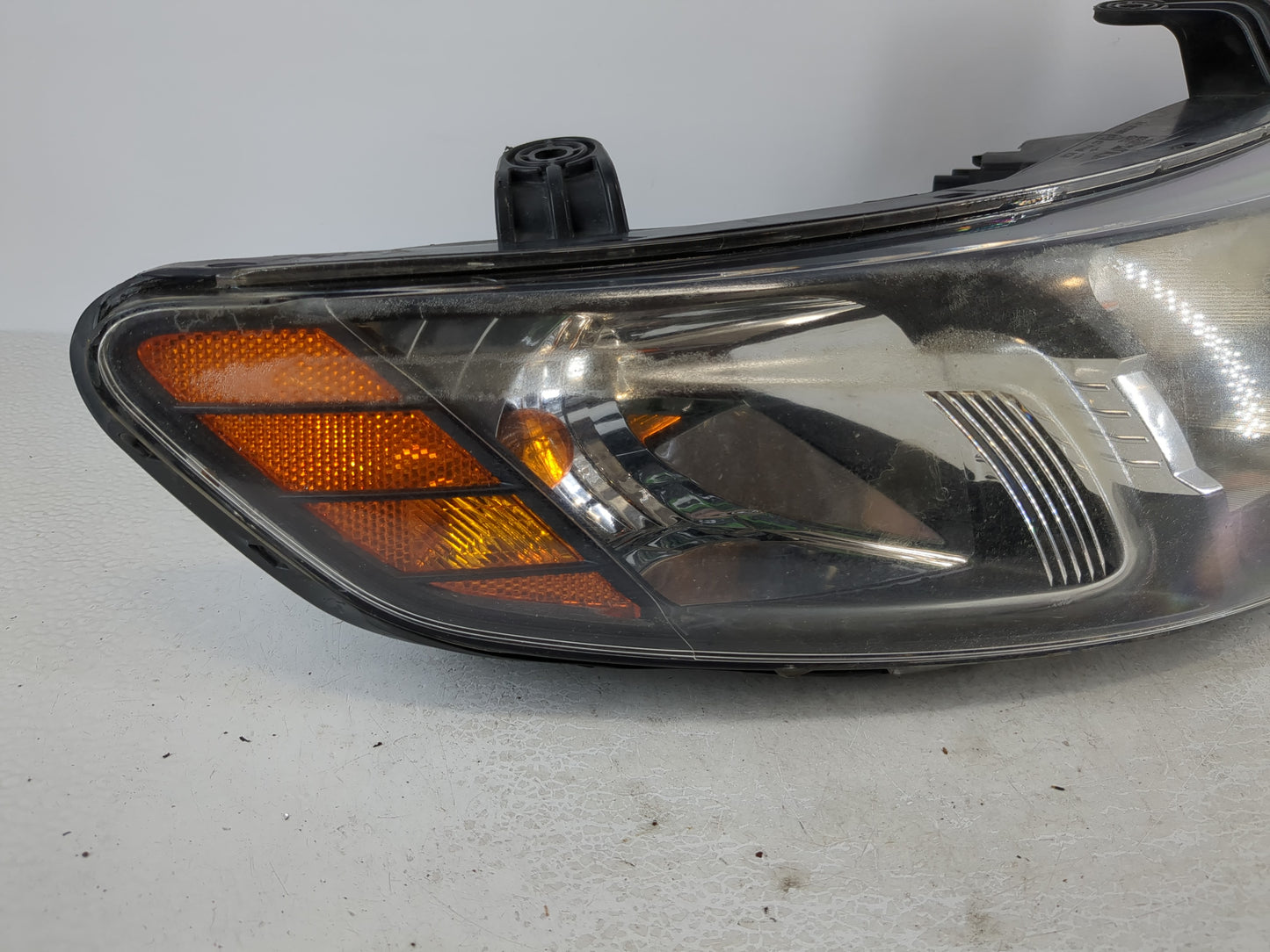2012-2013 Kia Forte Driver Left Oem Head Light Headlight Lamp - Oemusedautoparts1.com