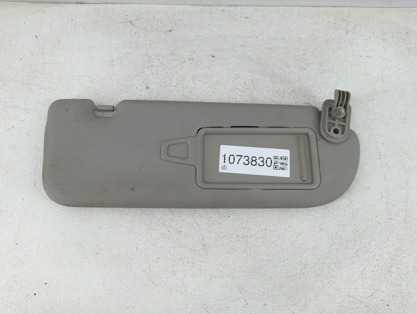 2010-2013 Kia Forte Sun Visor Shade Replacement Passenger Right Mirror Fits Fits 2010 2011 2012 2013 OEM Used Auto Parts - O