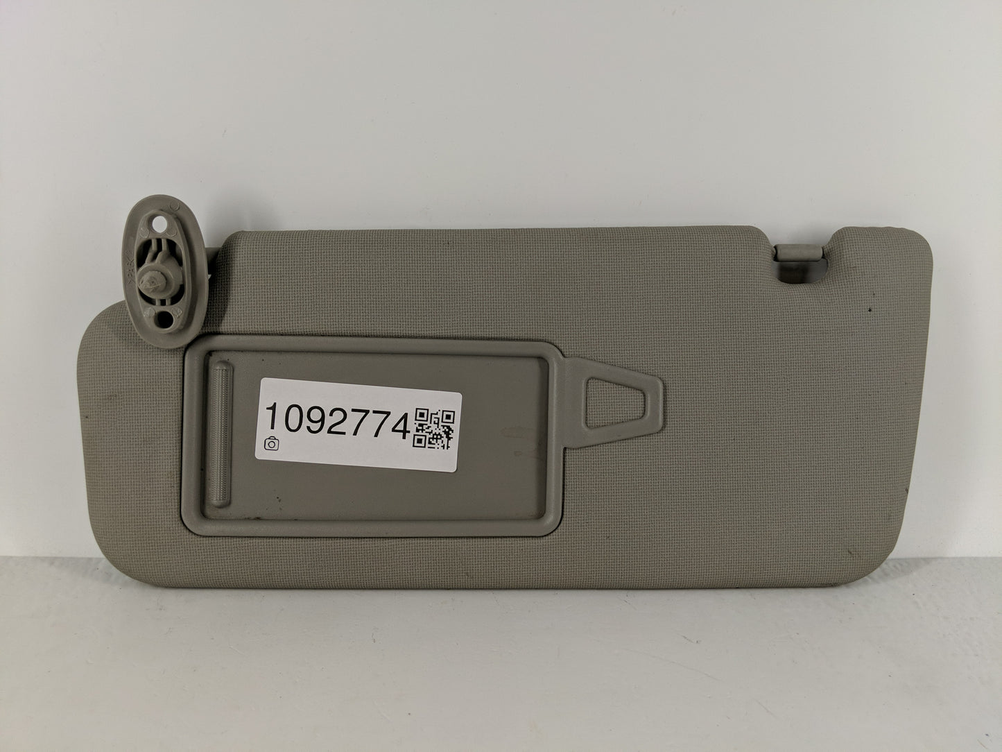 2010-2013 Kia Forte Sun Visor Shade Replacement Driver Left Mirror Fits Fits 2010 2011 2012 2013 OEM Used Auto Parts - Oemus