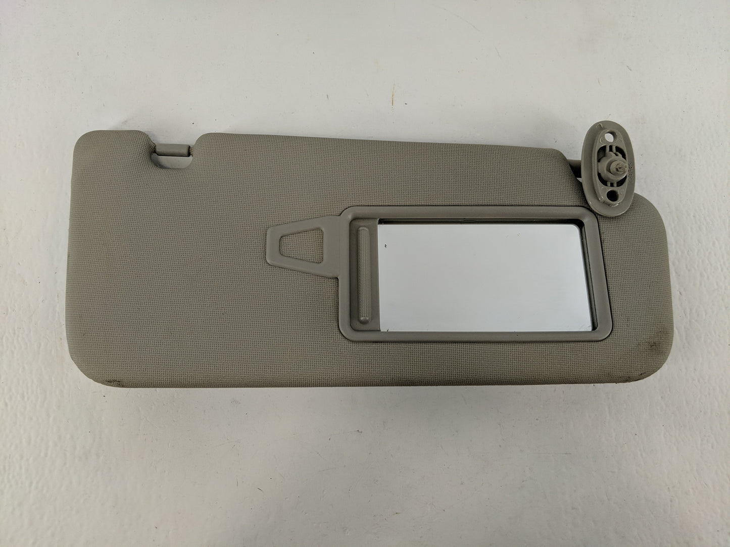 2010-2013 Kia Forte Sun Visor Shade Replacement Passenger Right Mirror Fits Fits 2010 2011 2012 2013 OEM Used Auto Parts - O