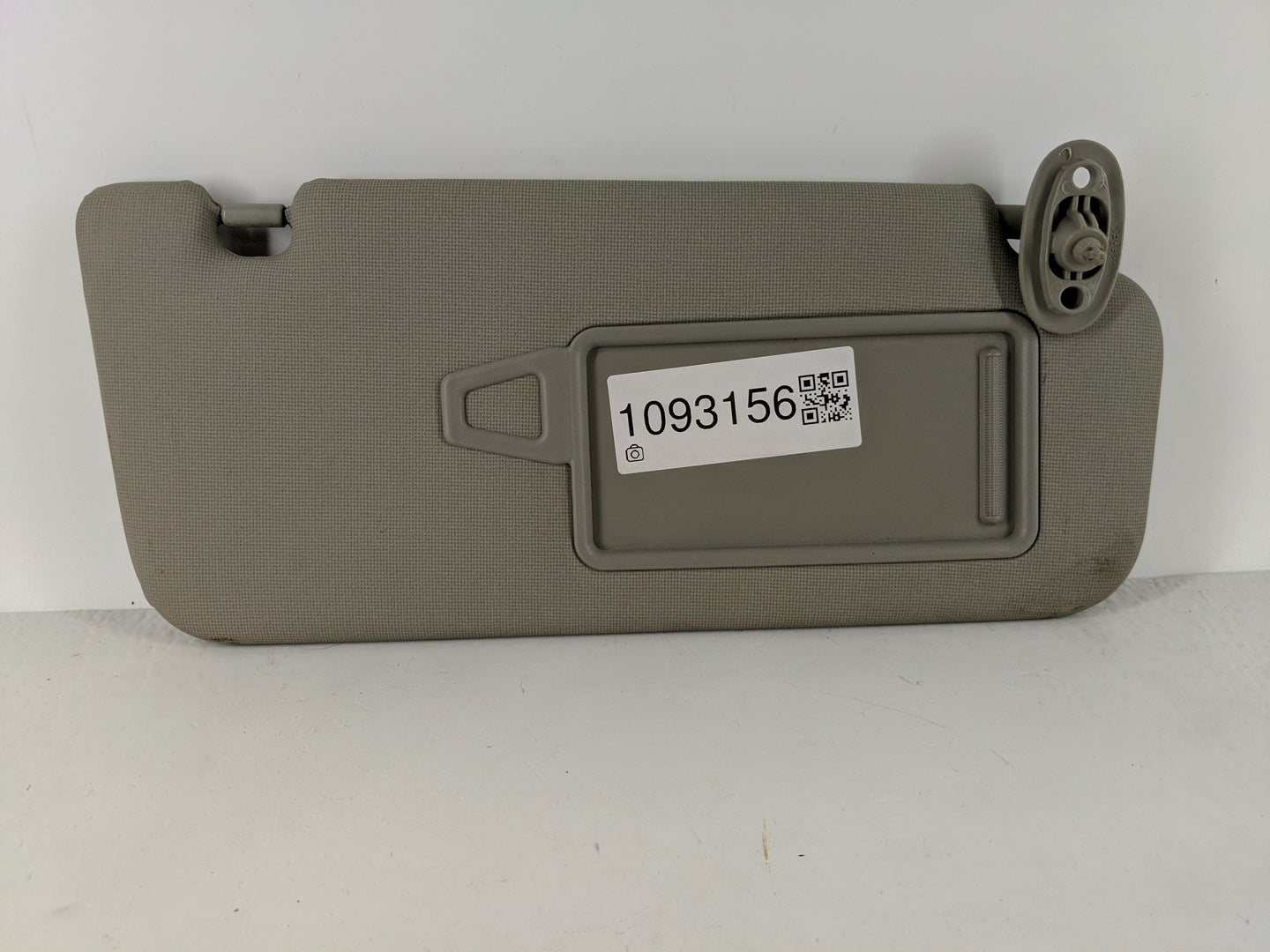 2010-2013 Kia Forte Sun Visor Shade Replacement Passenger Right Mirror Fits Fits 2010 2011 2012 2013 OEM Used Auto Parts - O
