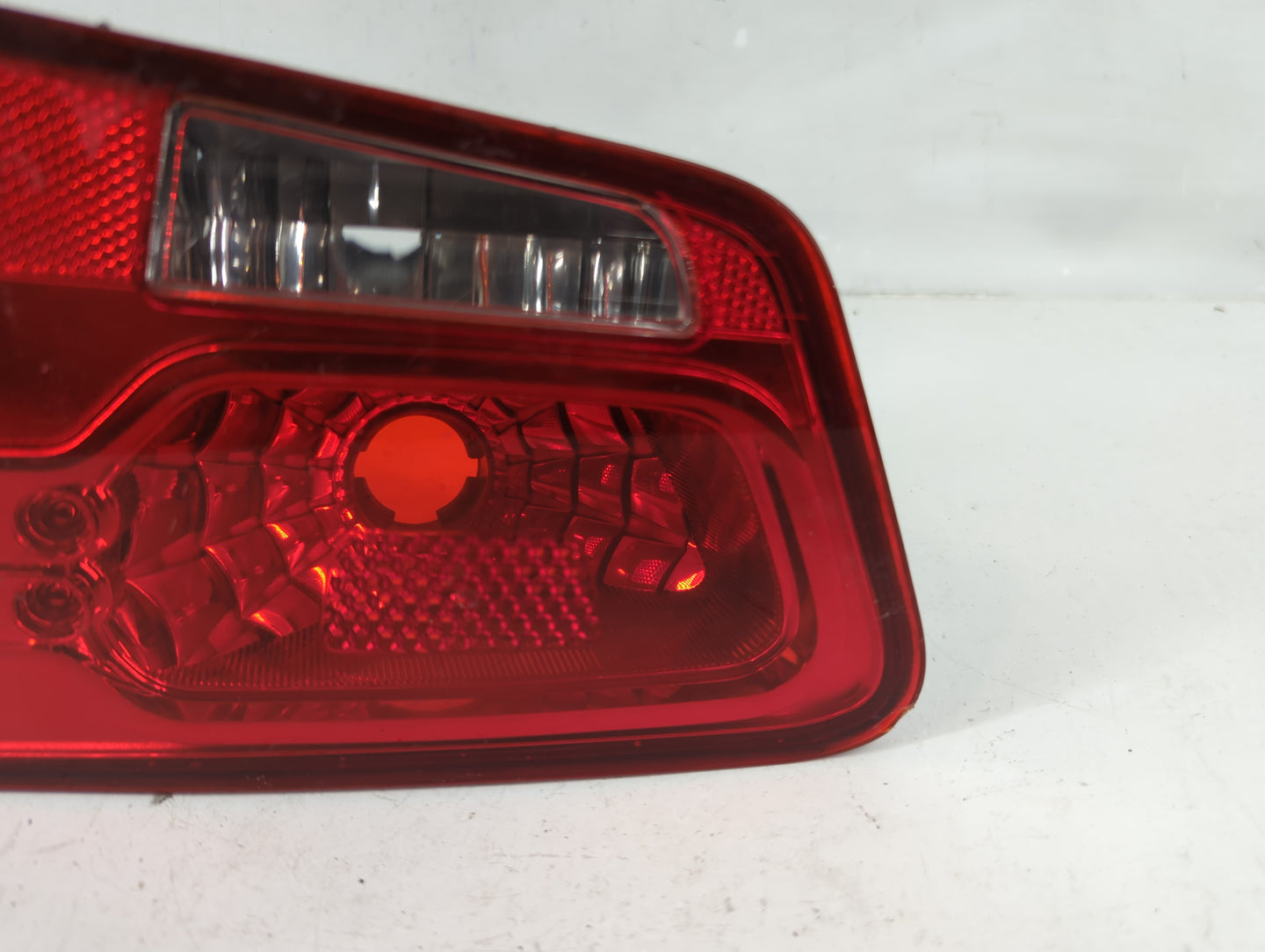 2010-2013 Kia Forte Tail Light Assembly Passenger Right OEM P/N:92404-1M0 Fits Fits 2010 2011 2012 2013 OEM Used Auto Parts 