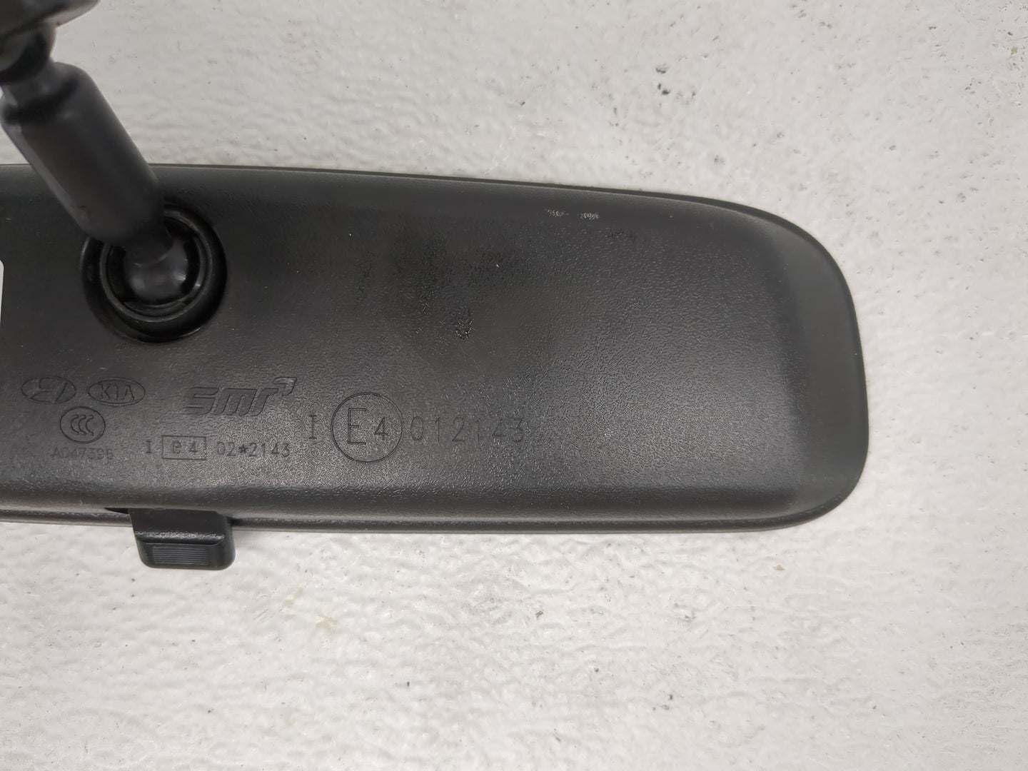 2010-2019 Kia Forte Interior Rear View Mirror Replacement OEM P/N:E4012143 Fits OEM Used Auto Parts - Oemusedautoparts1.com
