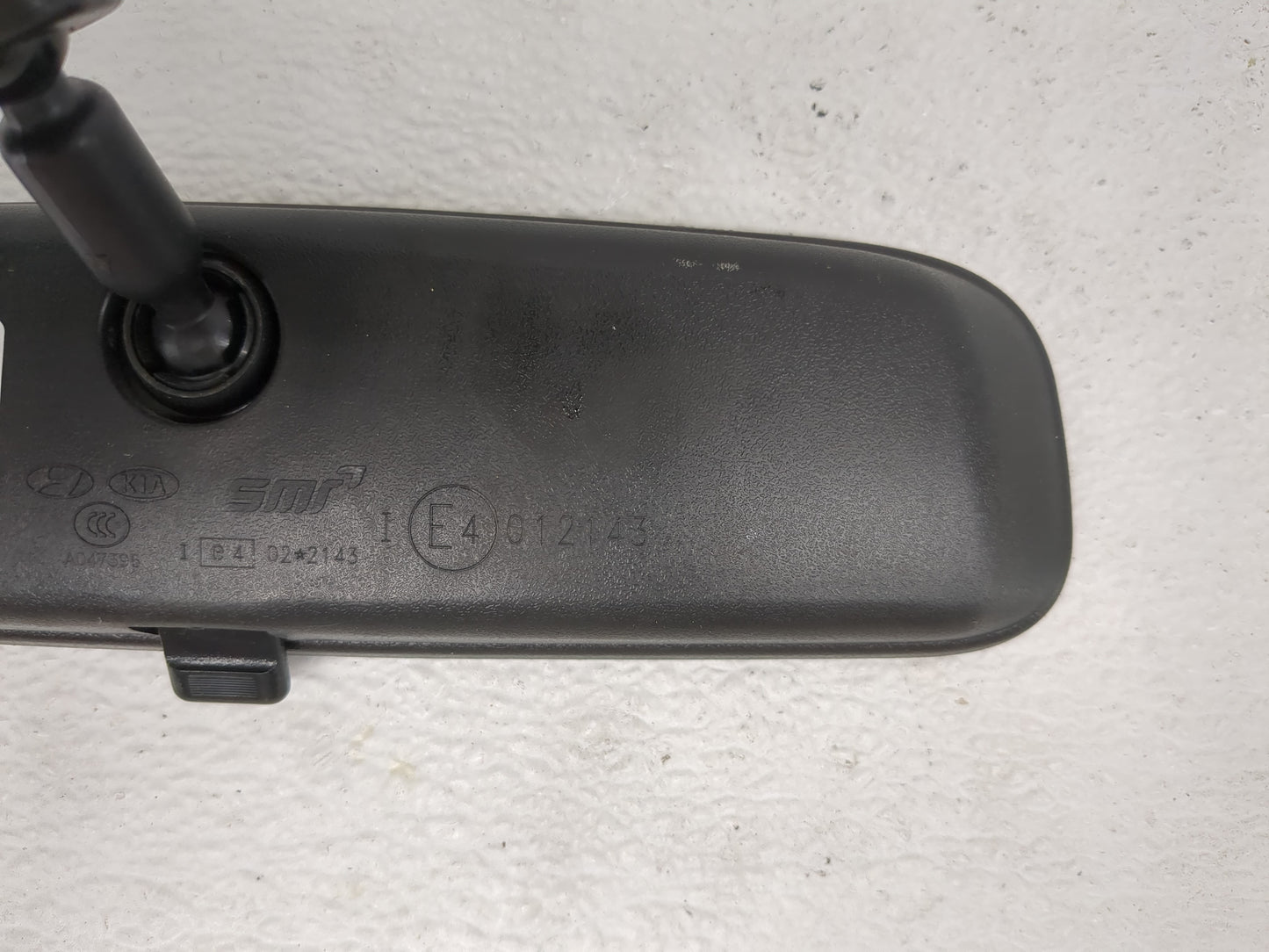 2010-2019 Kia Forte Interior Rear View Mirror Replacement OEM P/N:E4012143 Fits OEM Used Auto Parts - Oemusedautoparts1.com