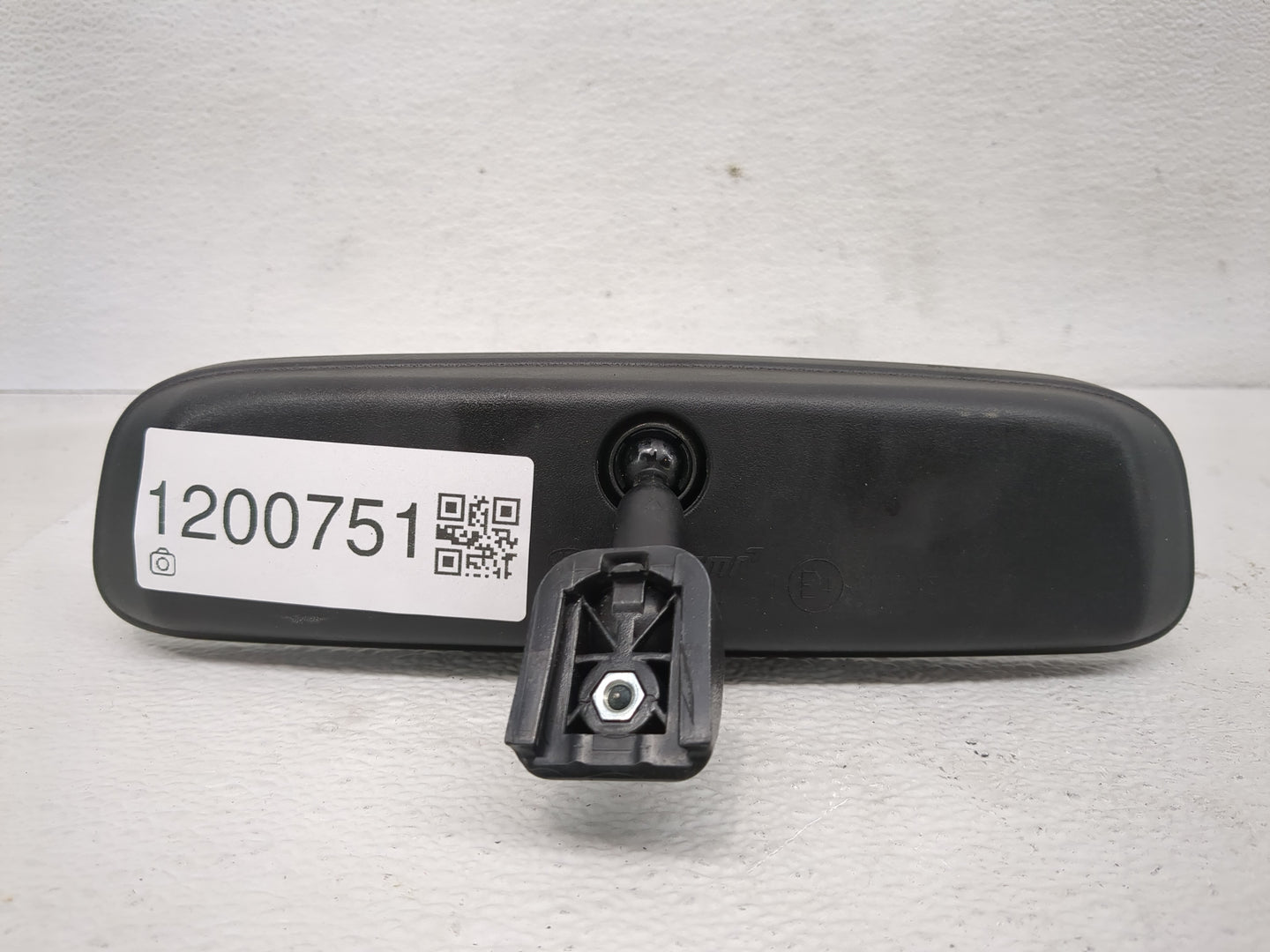 2010-2019 Kia Forte Interior Rear View Mirror Replacement OEM P/N:E4012143 Fits OEM Used Auto Parts - Oemusedautoparts1.com