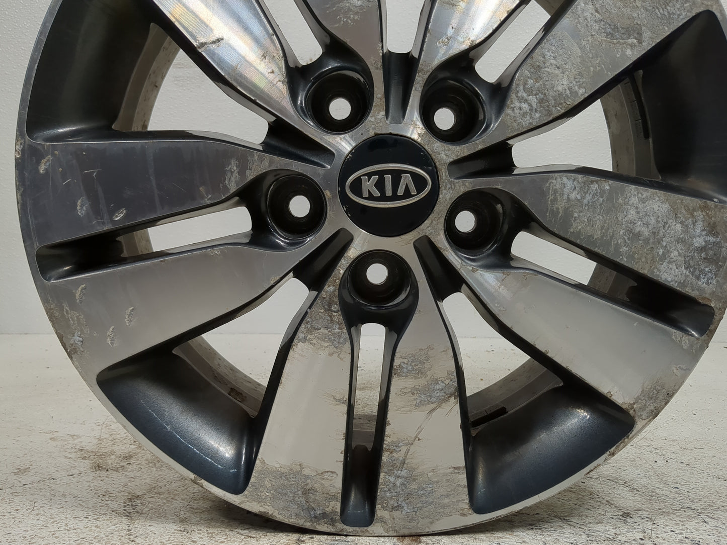 2011-2013 Kia Forte Oem Wheel Rim - Oemusedautoparts1.com