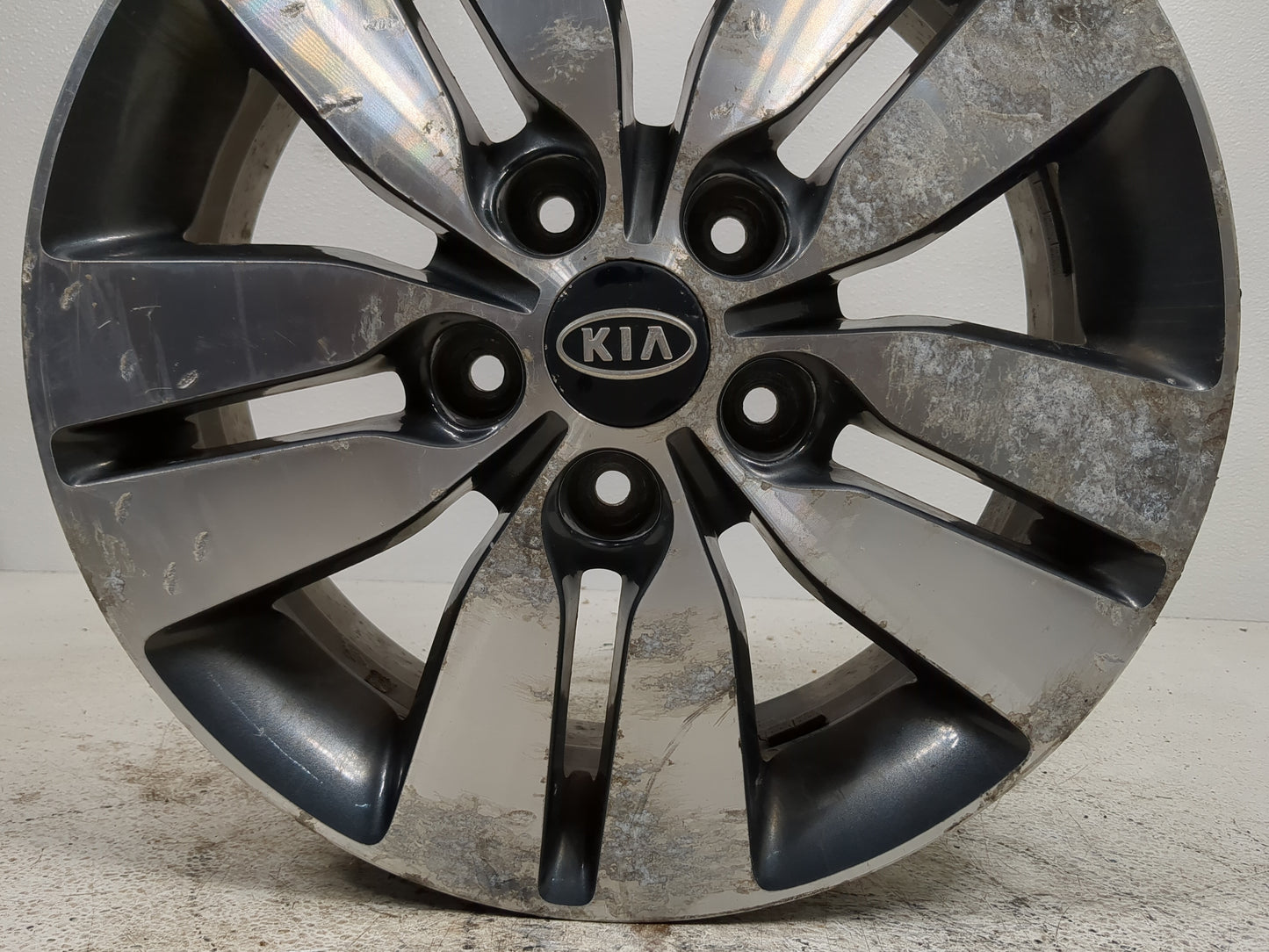 2011-2013 Kia Forte Oem Wheel Rim - Oemusedautoparts1.com
