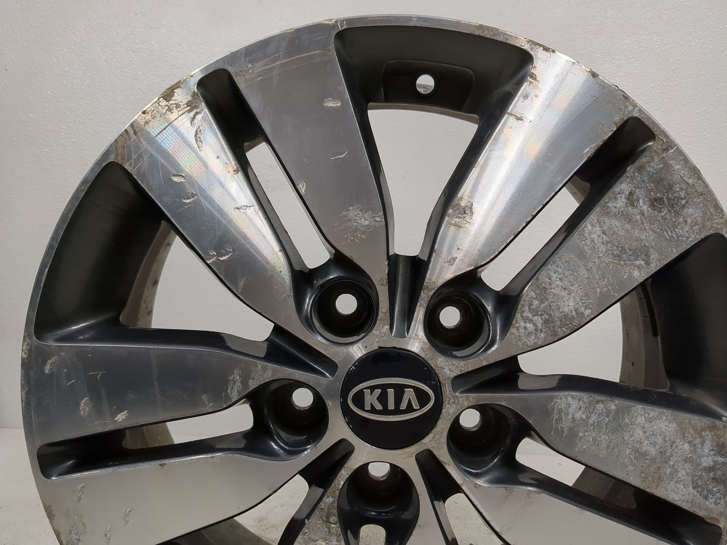 2011-2013 Kia Forte Oem Wheel Rim - Oemusedautoparts1.com
