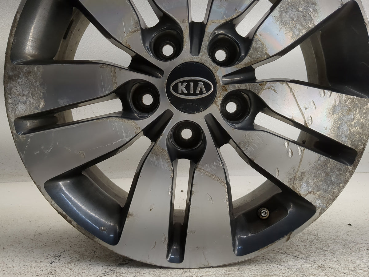 2013-2013 Kia Forte Oem Wheel Rim 1275697 - Oemusedautoparts1.com
