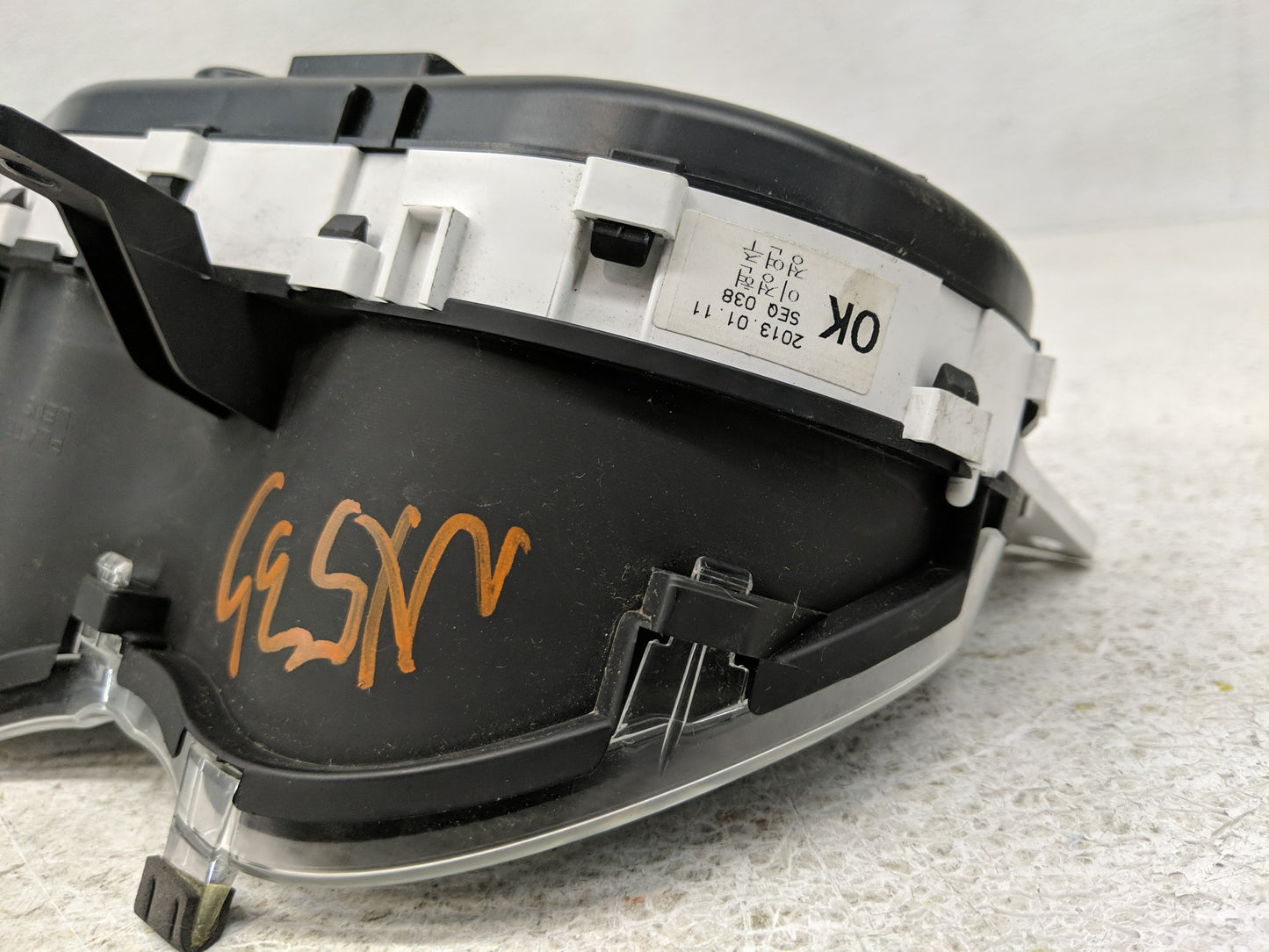 2013 Kia Forte Instrument Cluster Speedometer Gauges P/N:940411M230 Fits OEM Used Auto Parts - Oemusedautoparts1.com