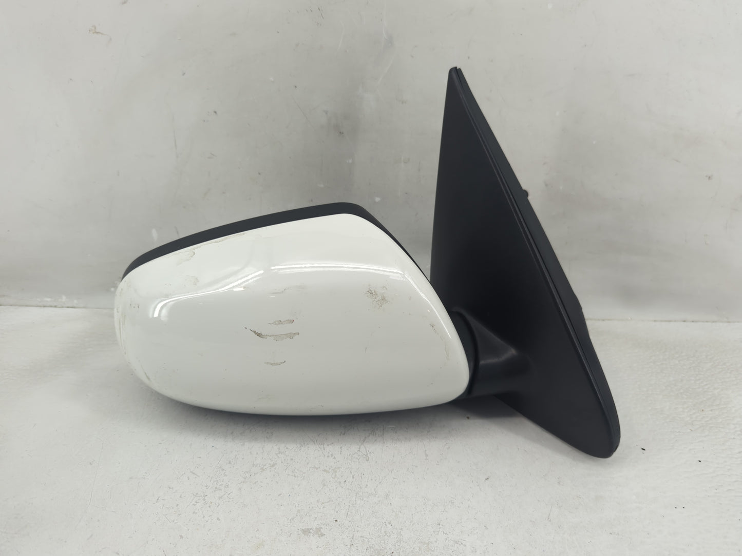 2010-2013 Kia Forte Passenger Side View Mirror - Right Door Mirror OEM Used - Oemusedautoparts1.com