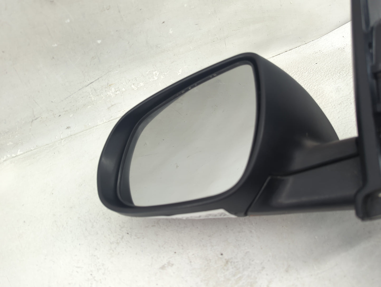 2010-2013 Kia Forte Driver Side View Mirror - Left Door Mirror OEM Used - Oemusedautoparts1.com