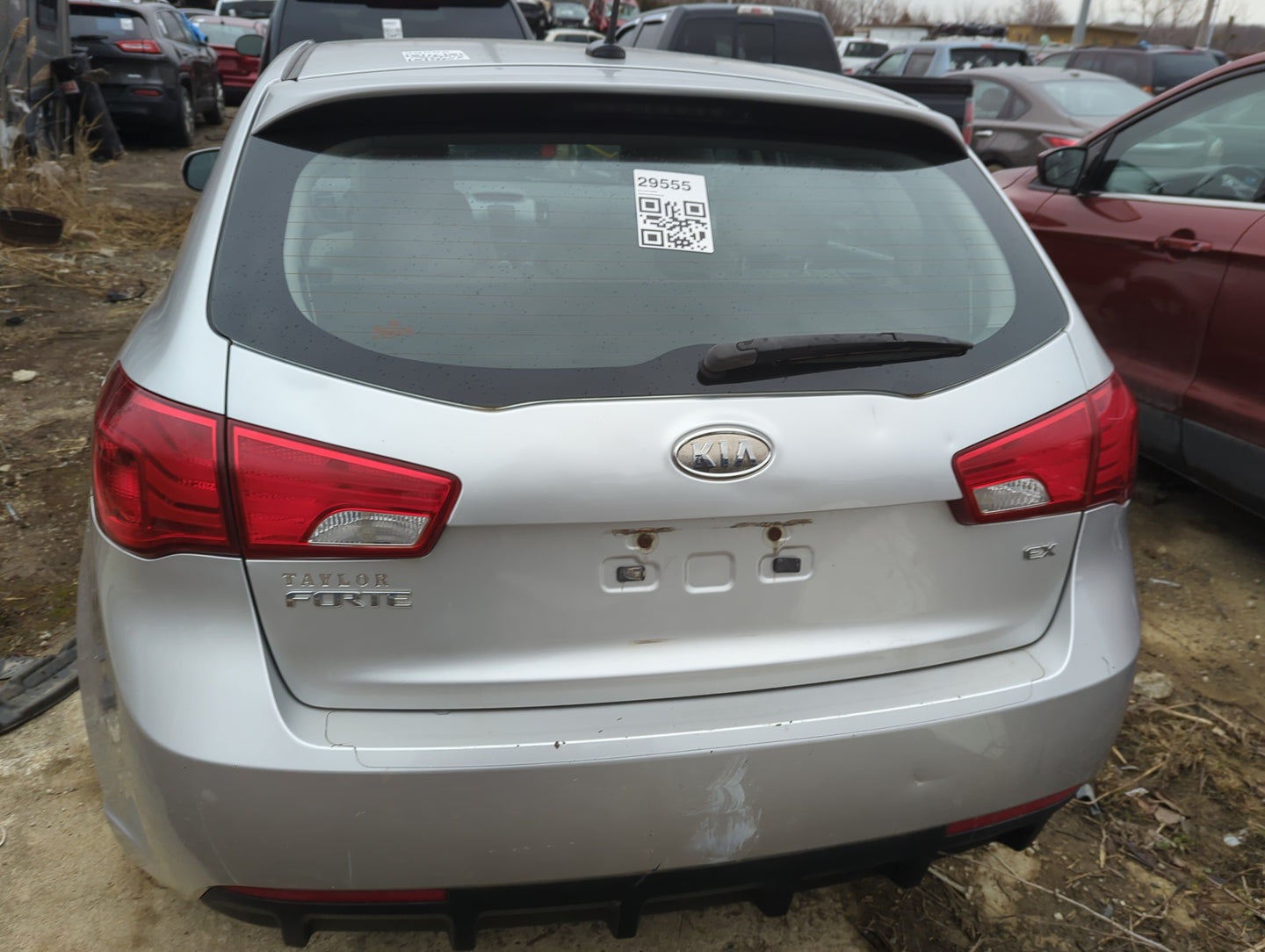 2011-2013 Kia Forte Trunk/decklid/hatch/tailgate Oem - Oemusedautoparts1.com