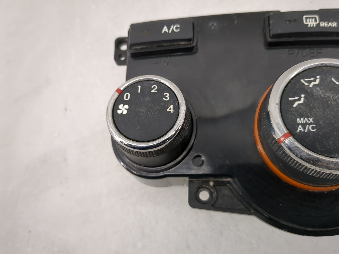 2010-2013 Kia Forte Climate Control Module Temperature AC/Heater Replacement P/N:97250-1M361 Fits Fits 2010 2011 2012 2013 O