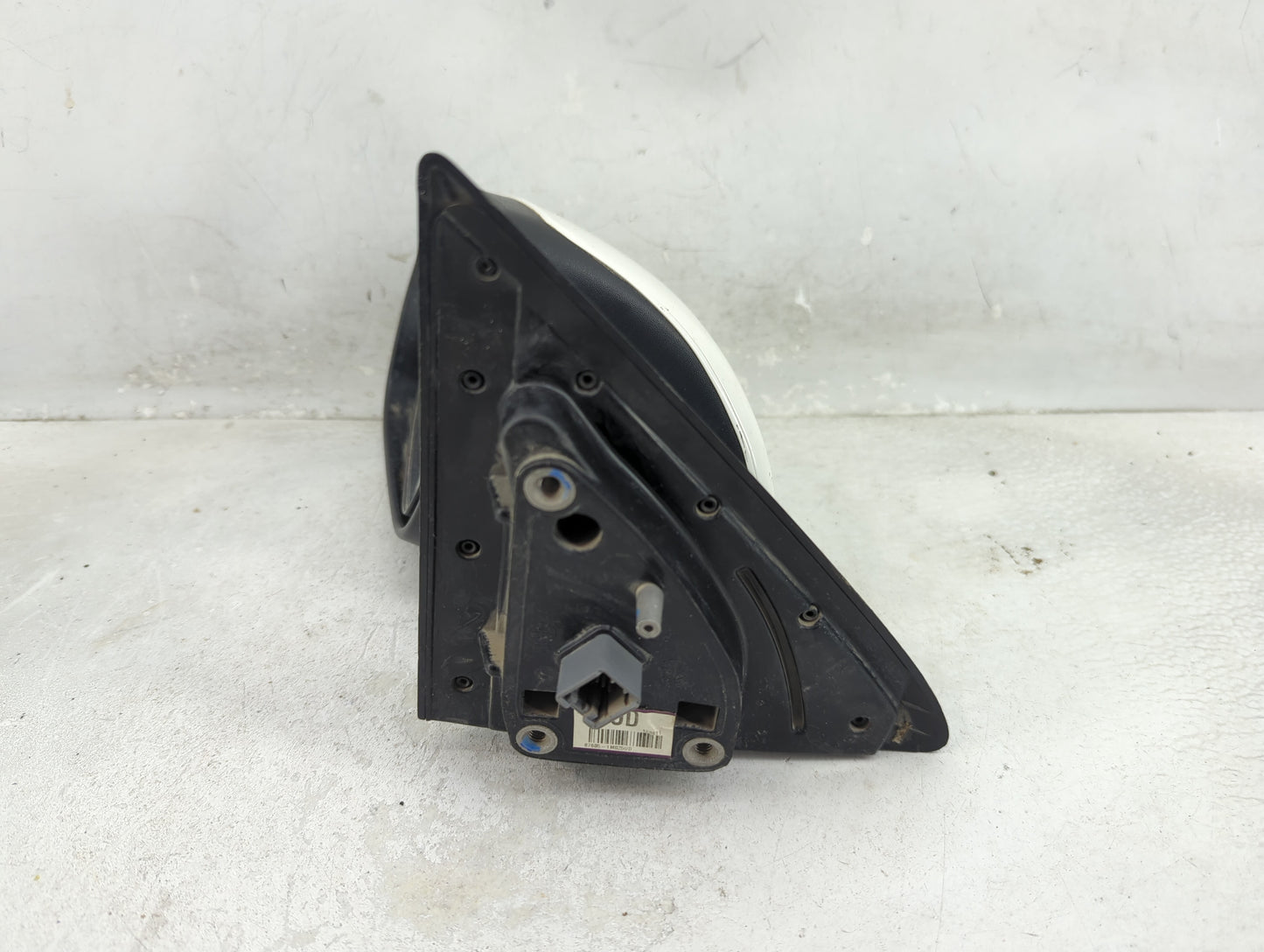 Kia Forte Driver Left Side View Power Door Mirror White - Oemusedautoparts1.com