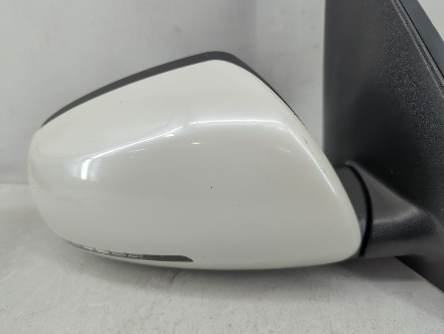 2013 Kia Forte Passenger Side View Mirror - Right Door Mirror OEM Used - Oemusedautoparts1.com