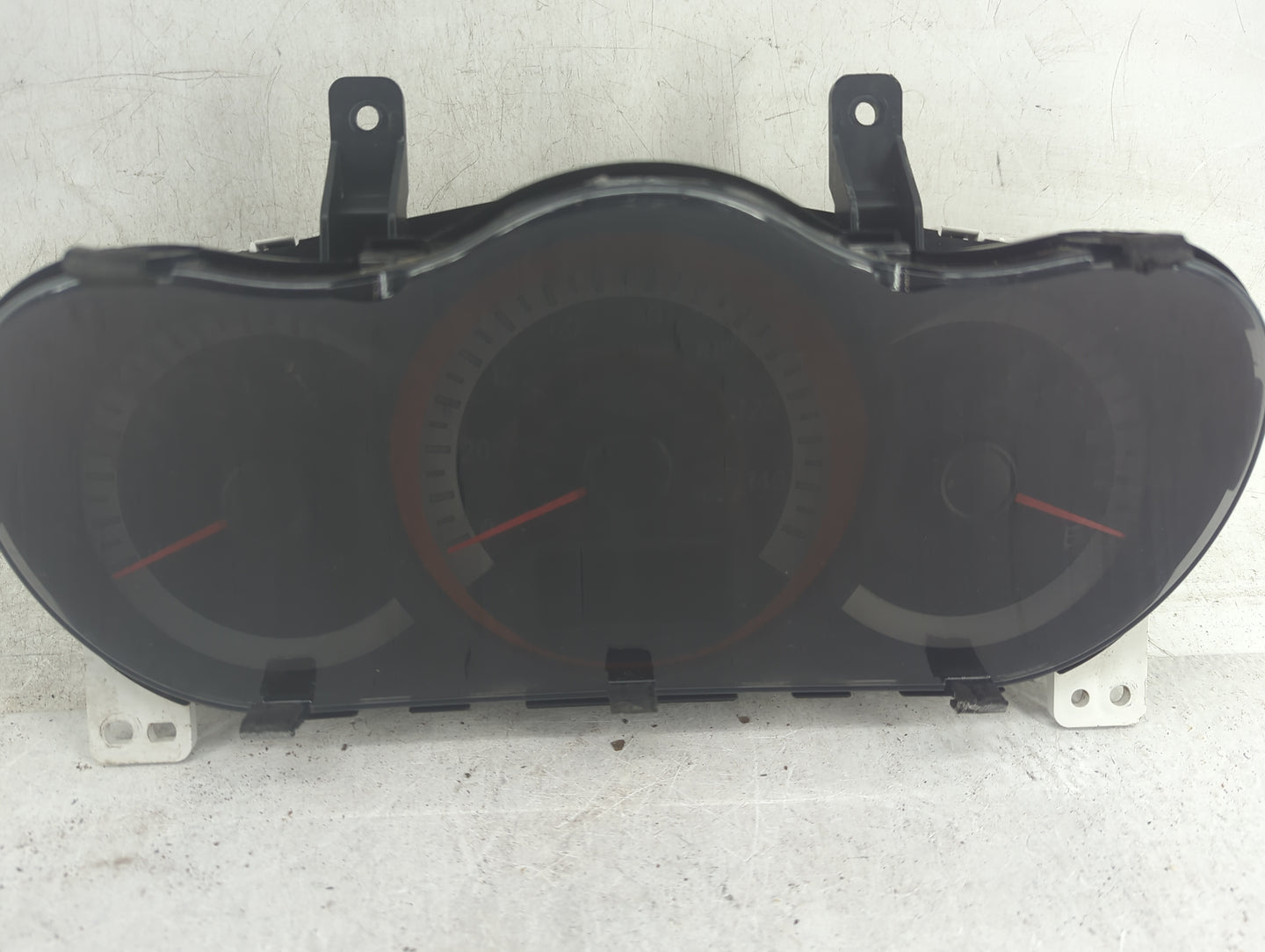 2011-2013 Kia Forte Instrument Cluster Speedometer Gauges P/N:94031-1M330 Fits Fits 2011 2012 2013 OEM Used Auto Parts - Oem