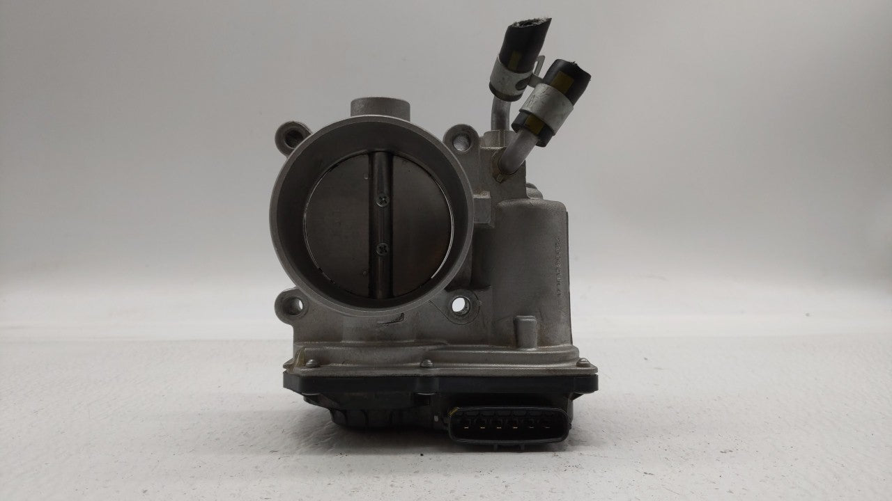2014-2018 Kia Forte Throttle Body P/N:35100-2E000 Fits Fits 2011 2012 2013 2014 2015 2016 2017 2018 2019 OEM Used Auto Parts