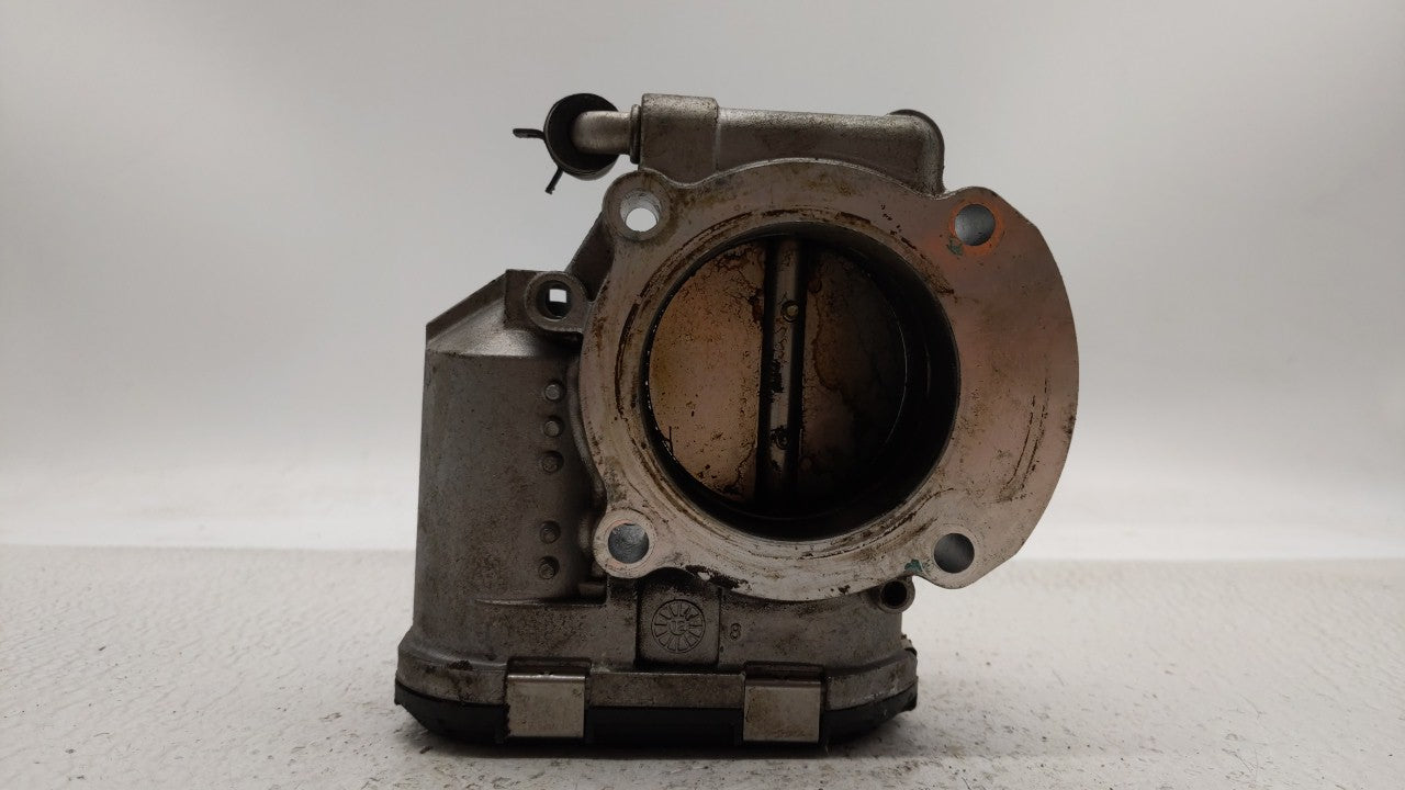2010-2013 Kia Forte Throttle Body P/N:35100-2G200 Fits Fits 2010 2011 2012 2013 OEM Used Auto Parts - Oemusedautoparts1.com