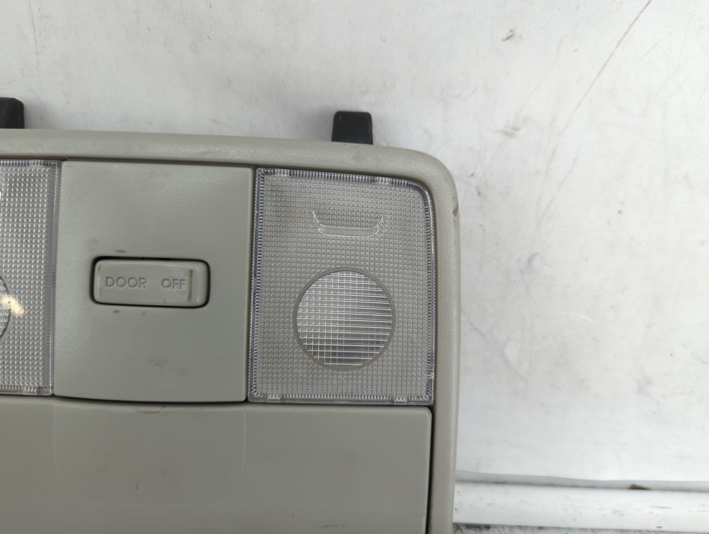 2013 Kia Forte Overhead Roof Console Grey - Oemusedautoparts1.com