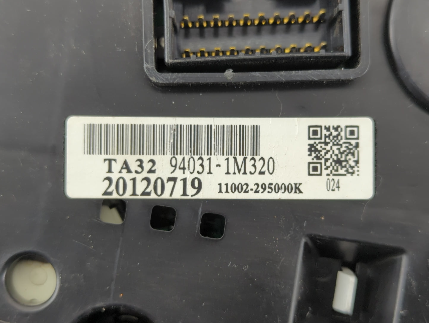 2013 Kia Forte Instrument Cluster Speedometer Gauges P/N:94031-1M320 Fits OEM Used Auto Parts - Oemusedautoparts1.com