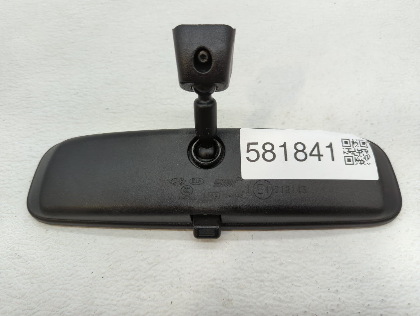 2010-2019 Kia Forte Interior Rear View Mirror Replacement OEM P/N:A047396 IE4012143 Fits OEM Used Auto Parts - Oemusedautopa