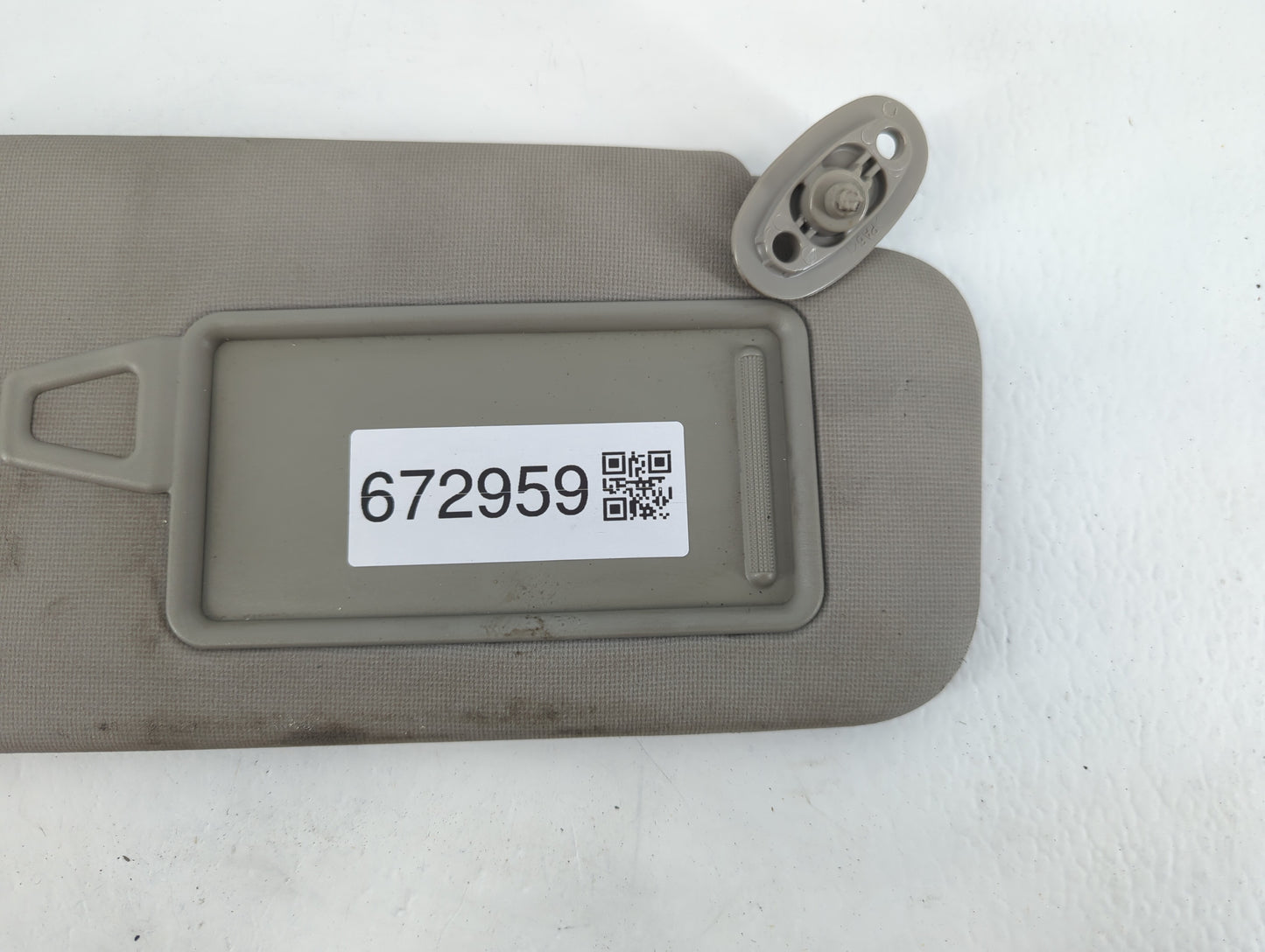 2010-2013 Kia Forte Sun Visor Shade Replacement Passenger Right Mirror Fits Fits 2010 2011 2012 2013 OEM Used Auto Parts - O