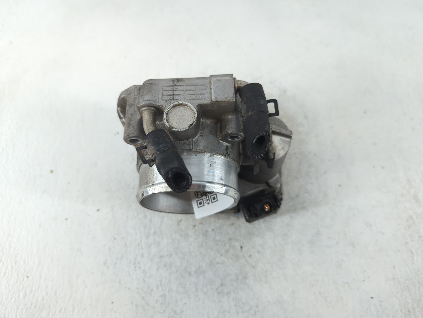 2010-2013 Kia Forte Throttle Body P/N:35100-2G200 Fits Fits 2010 2011 2012 2013 OEM Used Auto Parts - Oemusedautoparts1.com