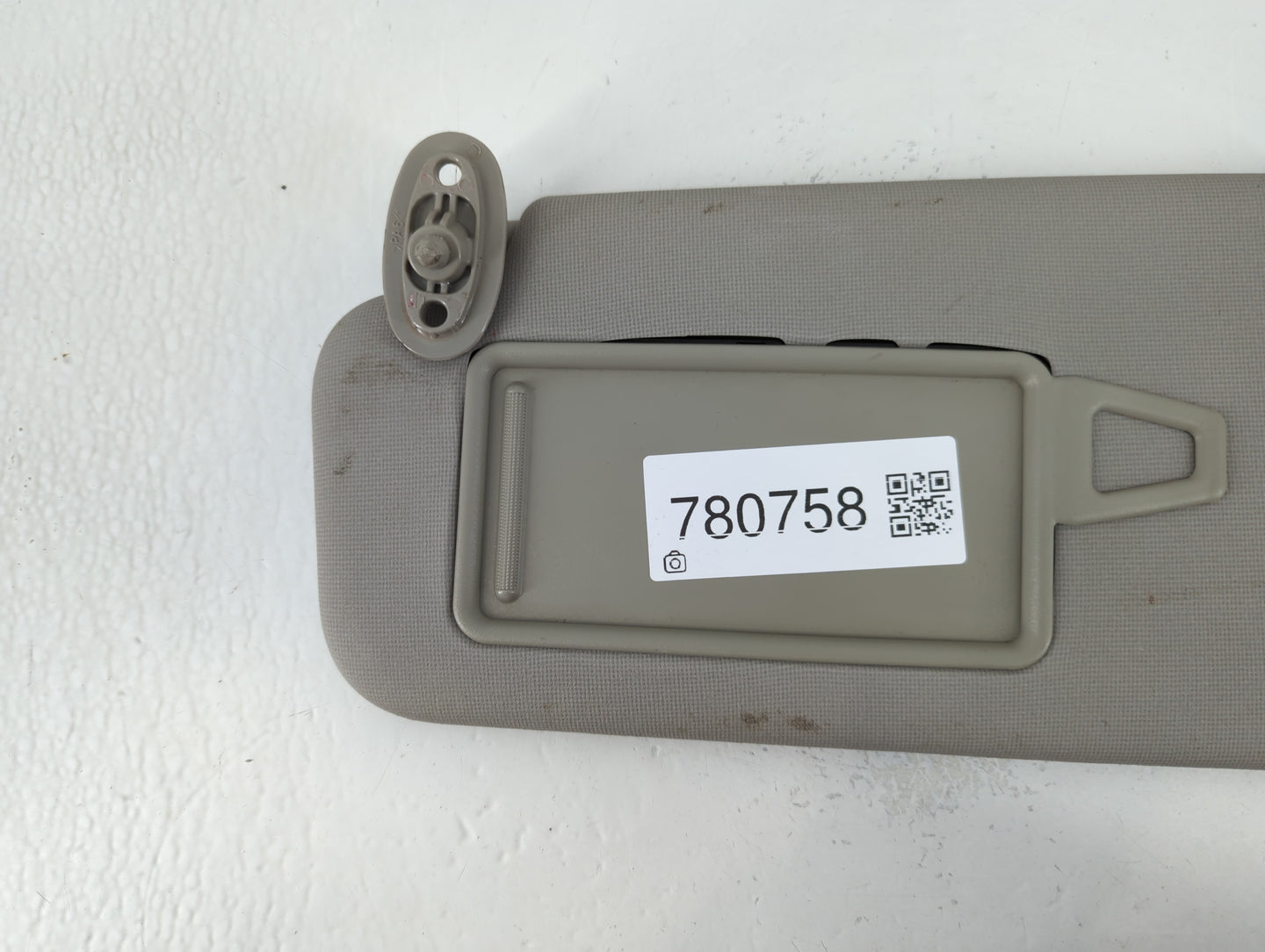 2010-2013 Kia Forte Sun Visor Shade Replacement Driver Left Mirror Fits Fits 2010 2011 2012 2013 OEM Used Auto Parts - Oemus
