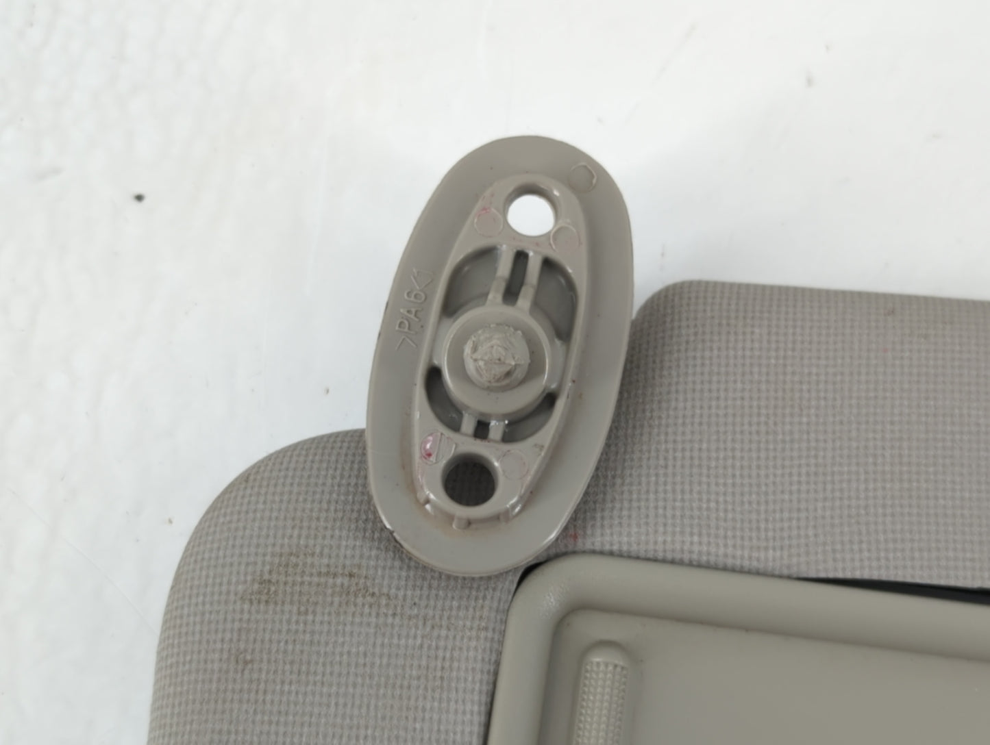 2010-2013 Kia Forte Sun Visor Shade Replacement Driver Left Mirror Fits Fits 2010 2011 2012 2013 OEM Used Auto Parts - Oemus
