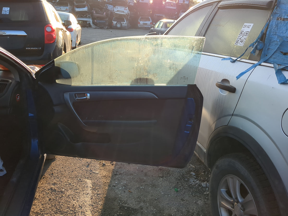 2010-2013 Kia Forte Koup Passenger Front Door Oem 1175208 - Oemusedautoparts1.com