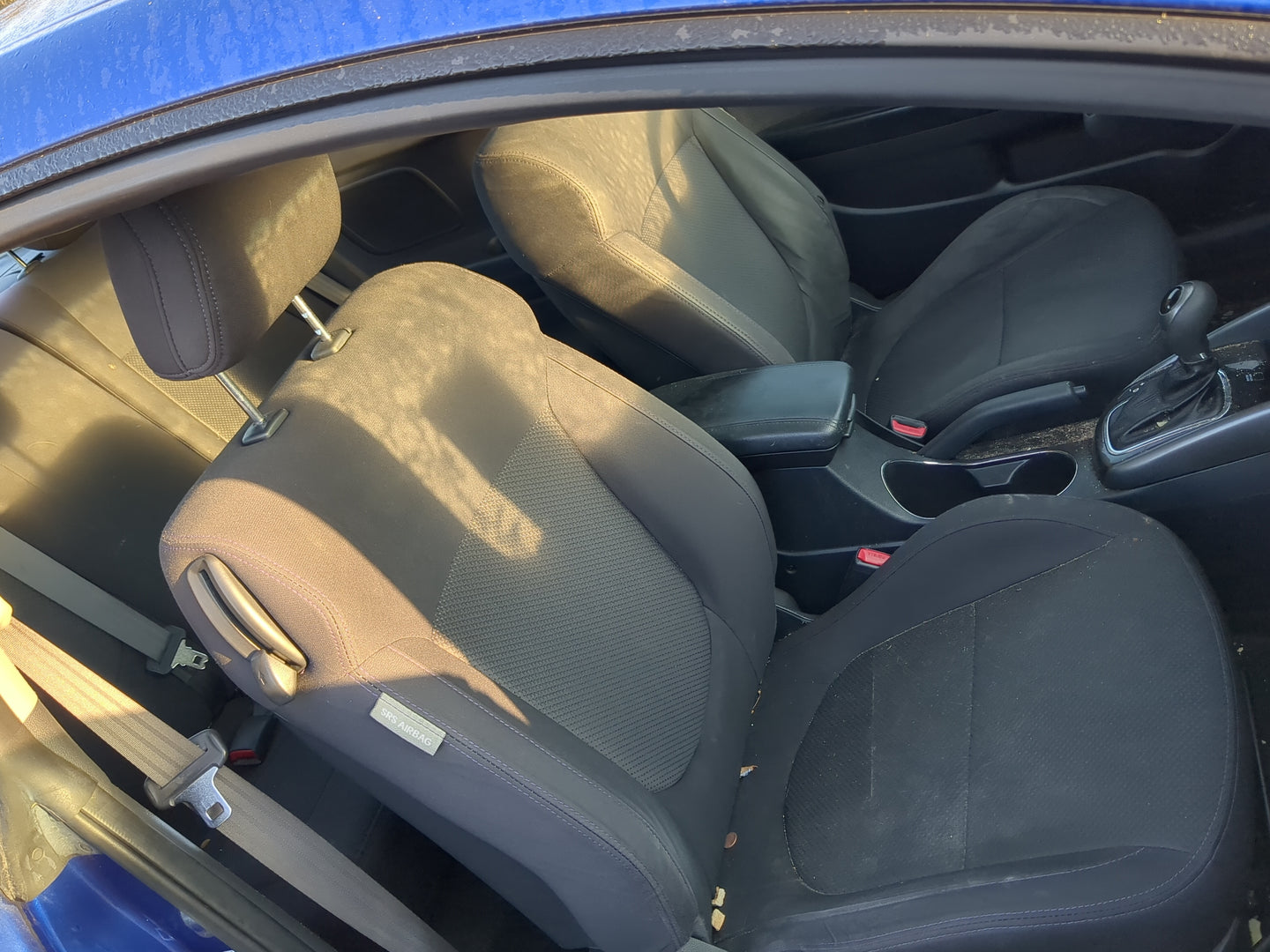 2010-2013 Kia Forte Koup Passenger Front Seat Oem 1175215 - Oemusedautoparts1.com