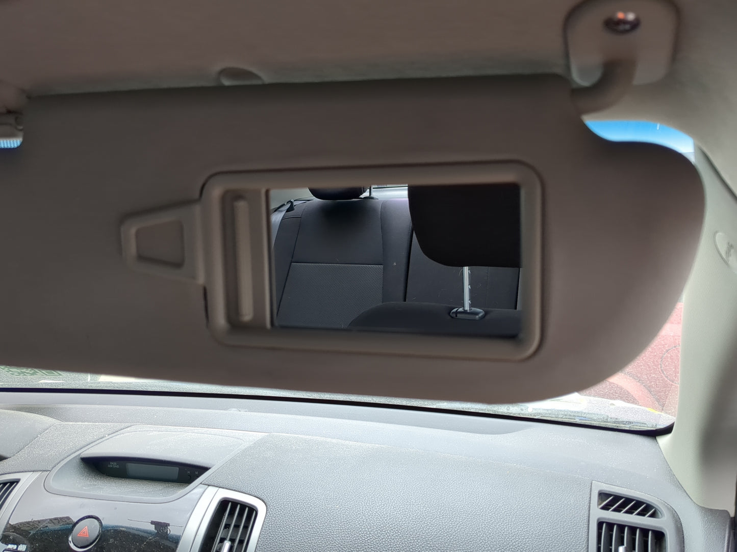 2010-2013 Kia Forte Koup Sun Visor Shade Replacement Passenger Right Mirror Fits Fits 2010 2011 2012 2013 OEM Used Auto Part