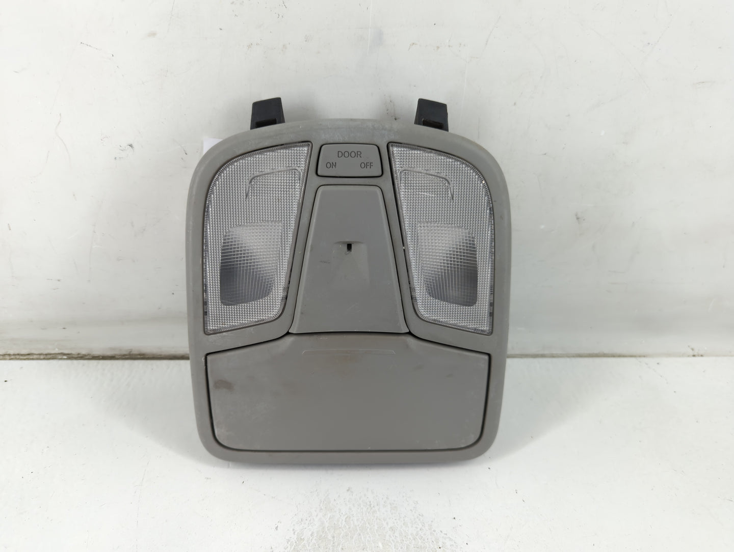 2013 Kia Optima Overhead Roof Console - Oemusedautoparts1.com