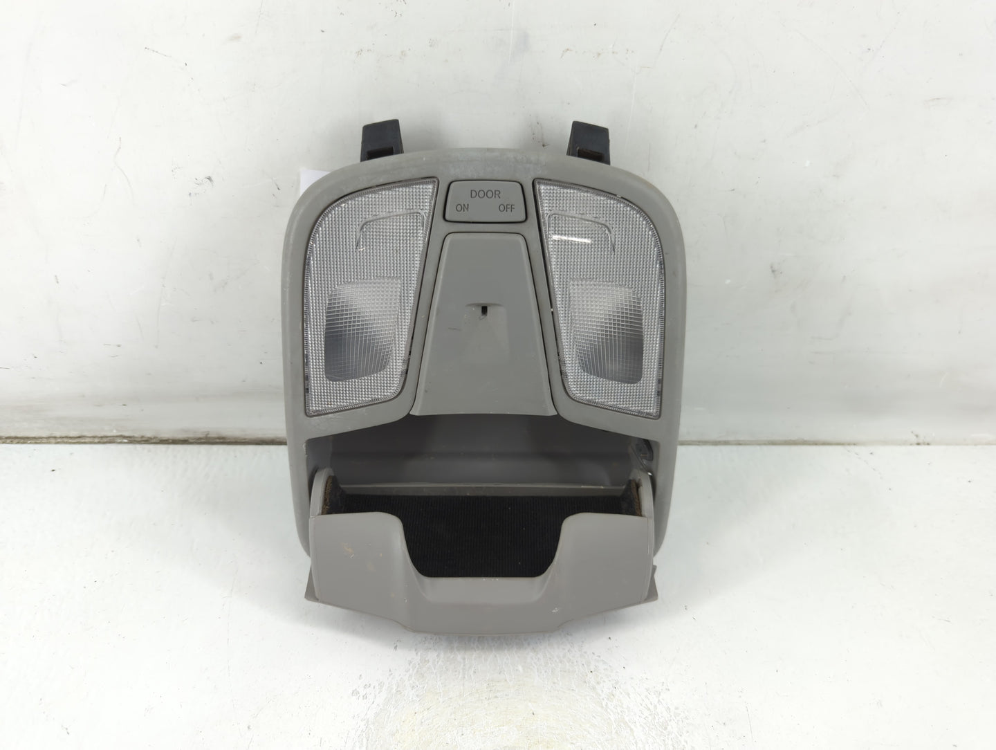 2013 Kia Optima Overhead Roof Console - Oemusedautoparts1.com
