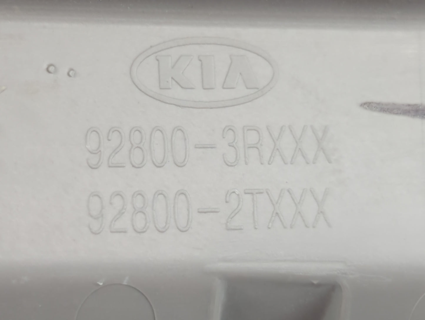 2013 Kia Optima Overhead Roof Console - Oemusedautoparts1.com