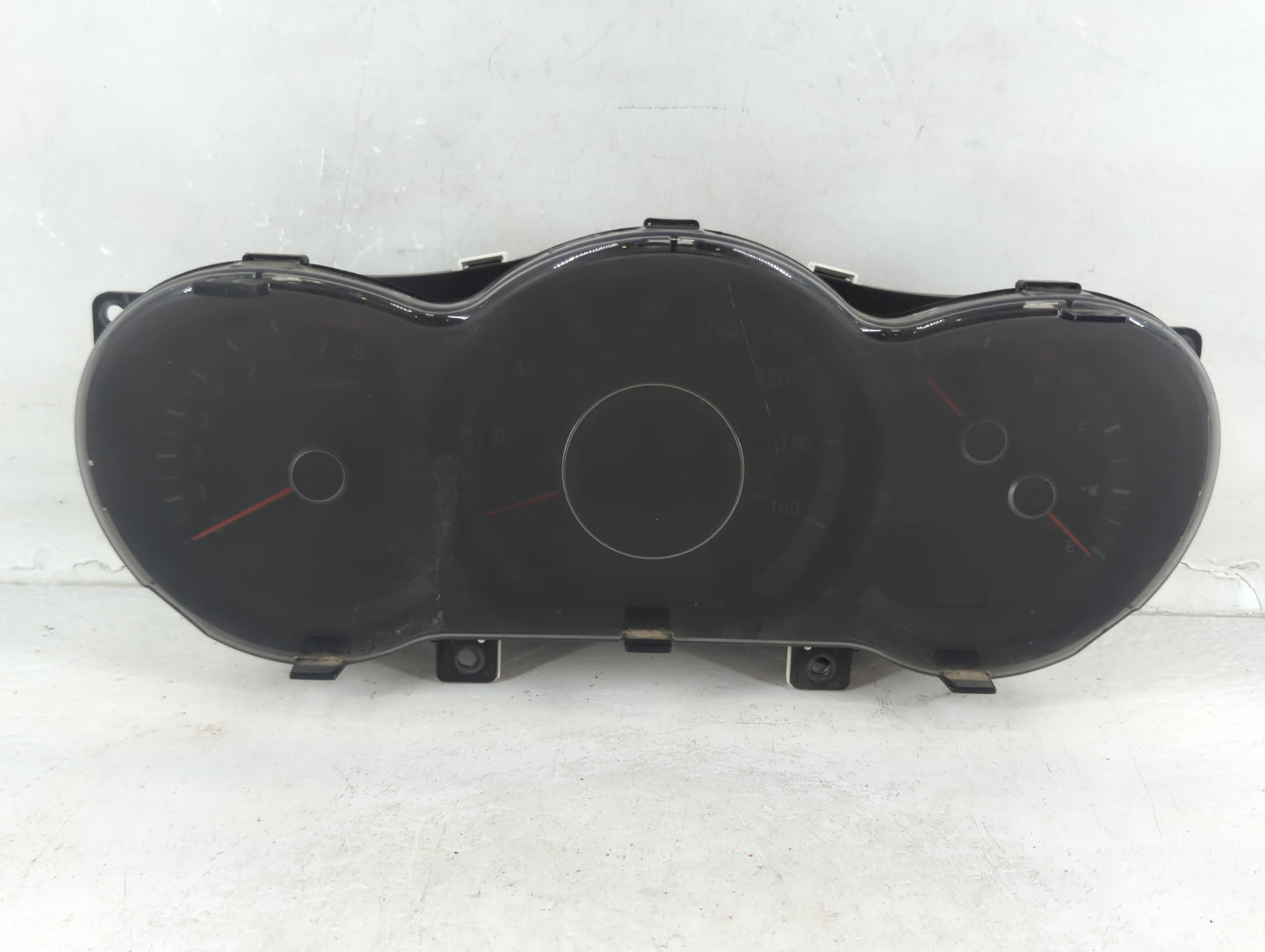 2012-2013 Kia Optima Instrument Cluster Speedometer Gauges P/N:94001-2T322 Fits Fits 2012 2013 OEM Used Auto Parts - Oemused