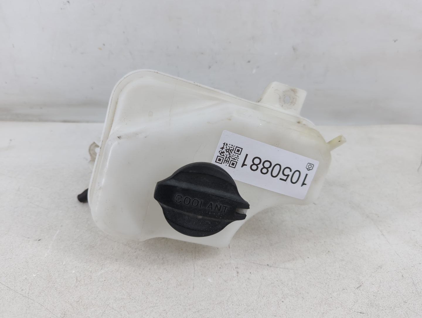 2011-2015 Kia Optima Windshield Washer Fluid Reservoir Bottle Oem - Oemusedautoparts1.com